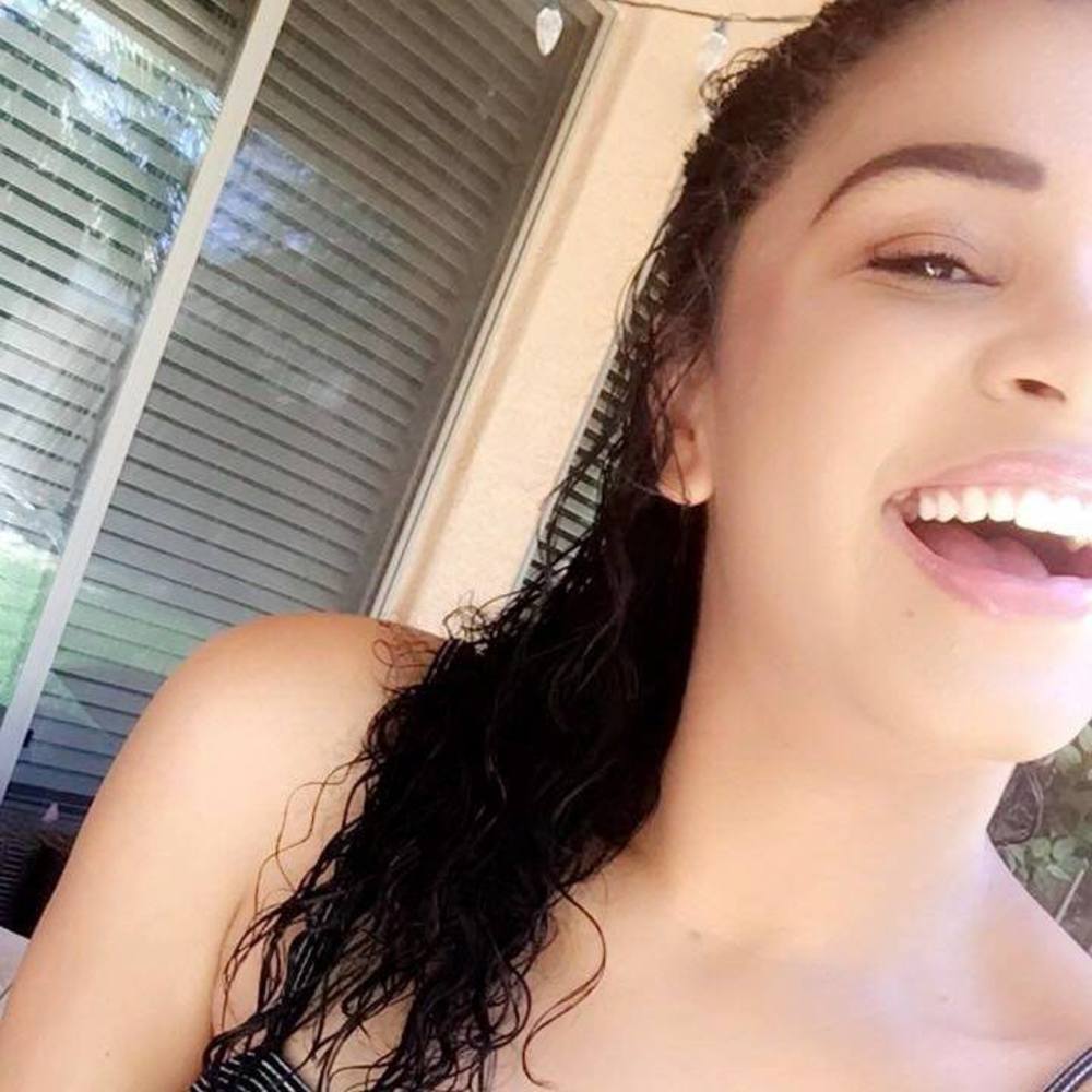 Meet your Posher, Leilani